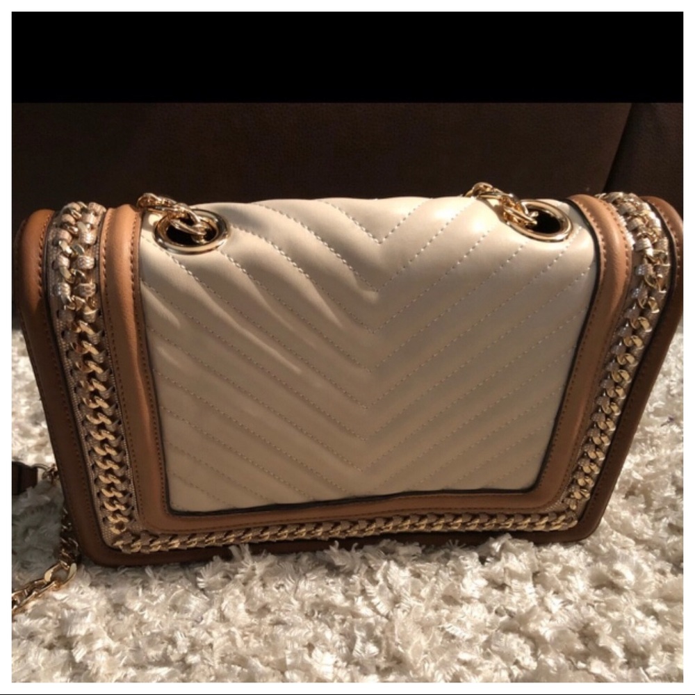 Beautiful Aldo bag! Perfect for the fall 🍁🍂